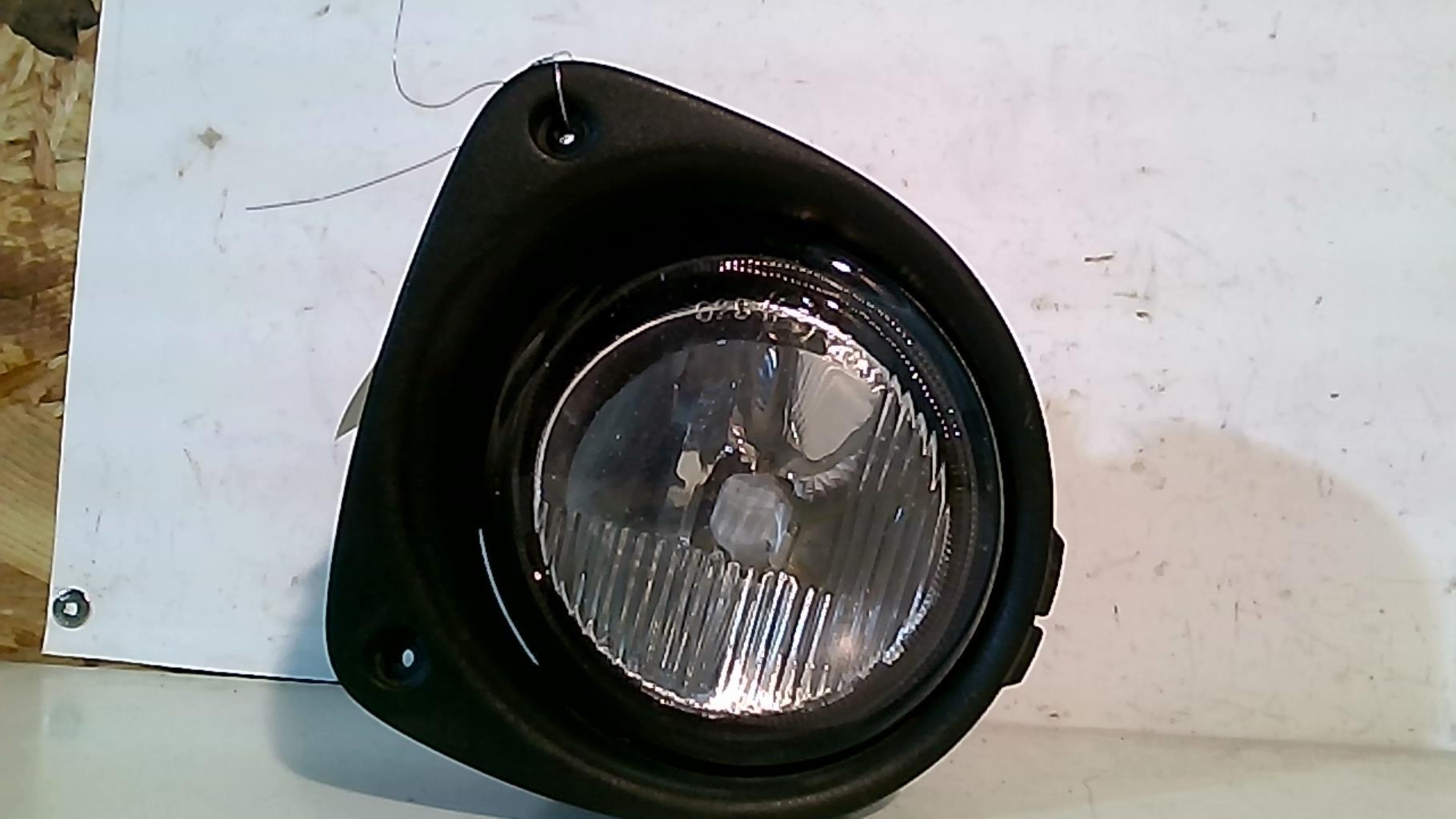 Anti brouillard gauche (feux) RENAULT CLIO 2 PHASE 1 Essence - 1