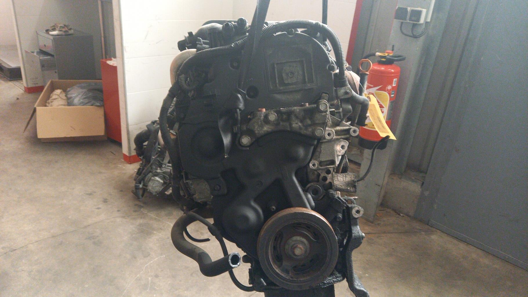 Moteur CITROEN C3 1 PHASE 1  - 1