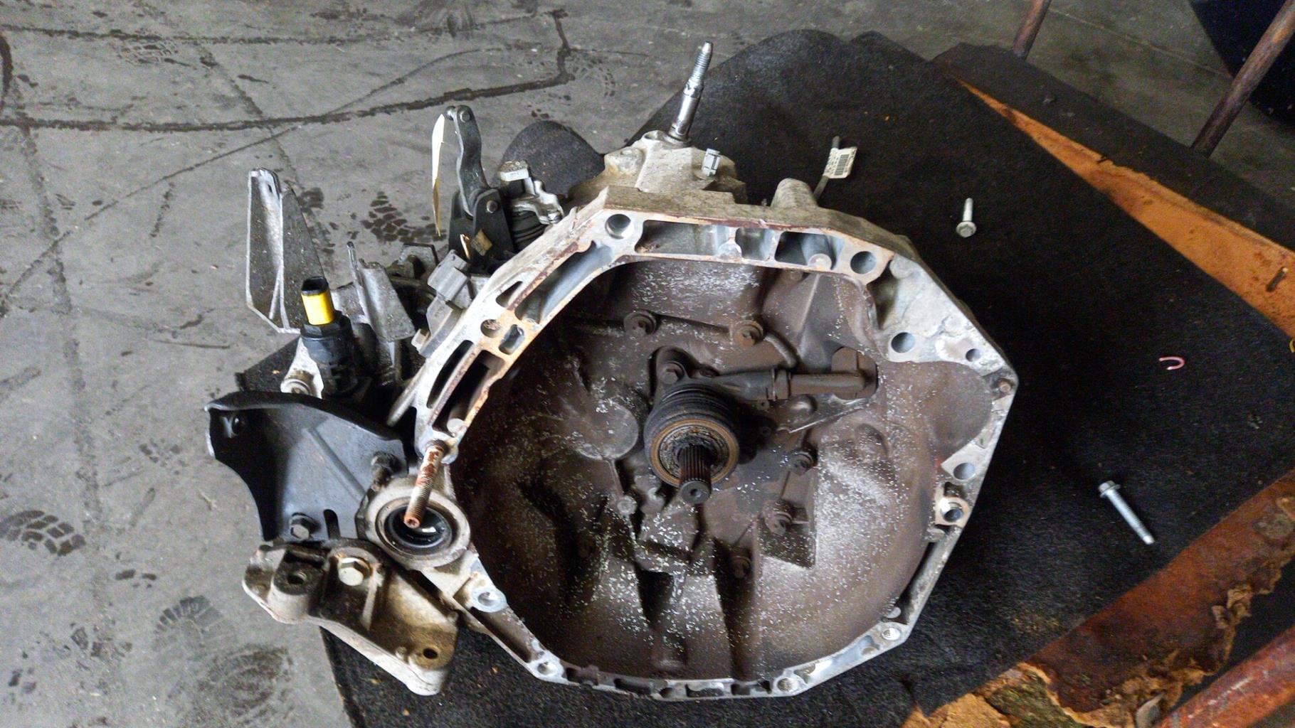 Boite de vitesses RENAULT CLIO 2 CAMPUS PHASE 1 Diesel - 1