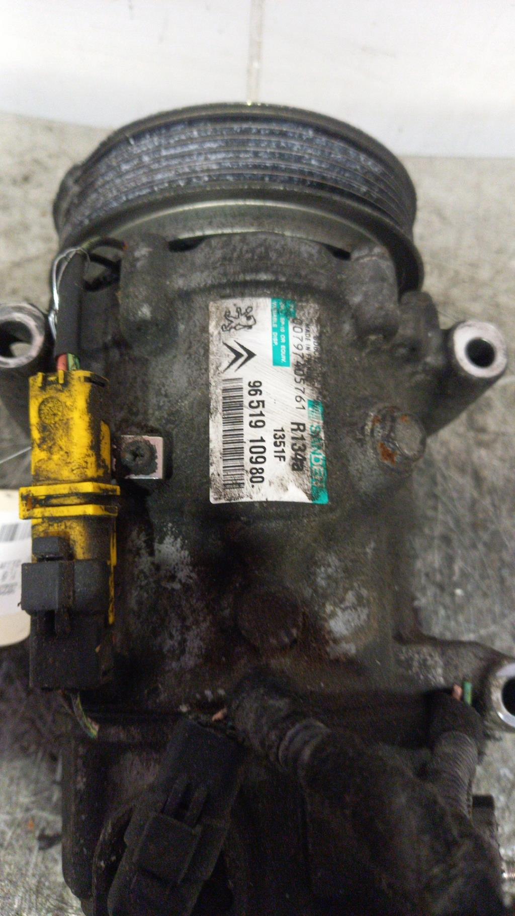 Compresseur clim PEUGEOT 207 PHASE 1 Essence - 1