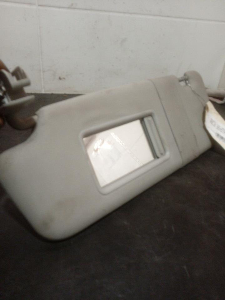 Pare soleil gauche AUDI A3 2 SPORTBACK PHASE 1 Diesel - 1