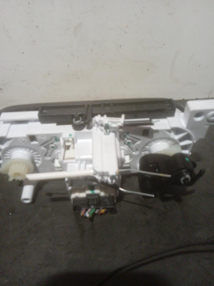 Commande chauffage DACIA SANDERO 2 PHASE 2  - 1