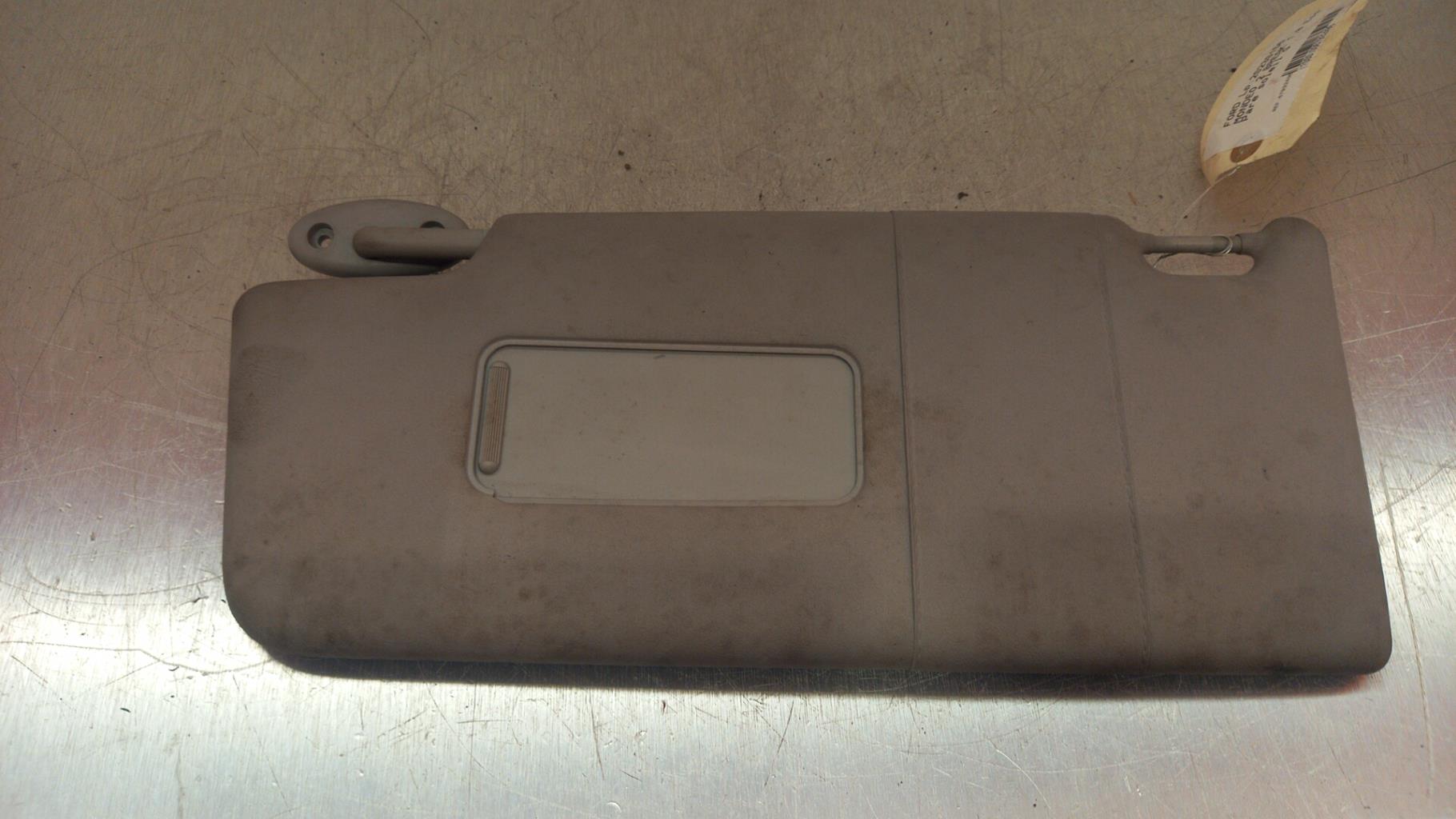 Pare soleil gauche FORD MONDEO 2 BREAK Essence - 1