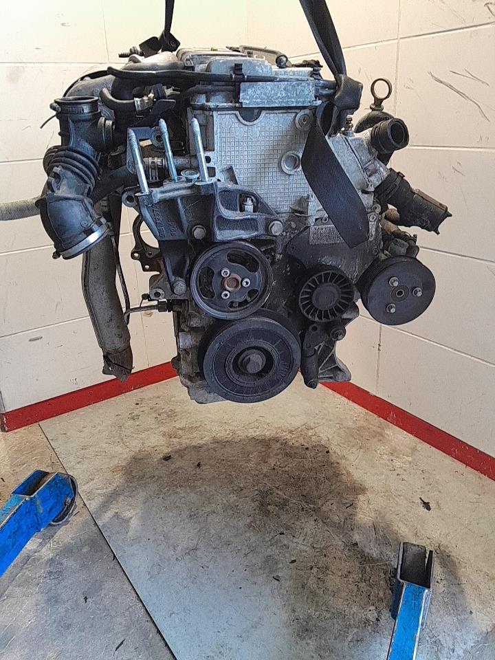 Moteur OPEL VECTRA B PHASE 2  - 1