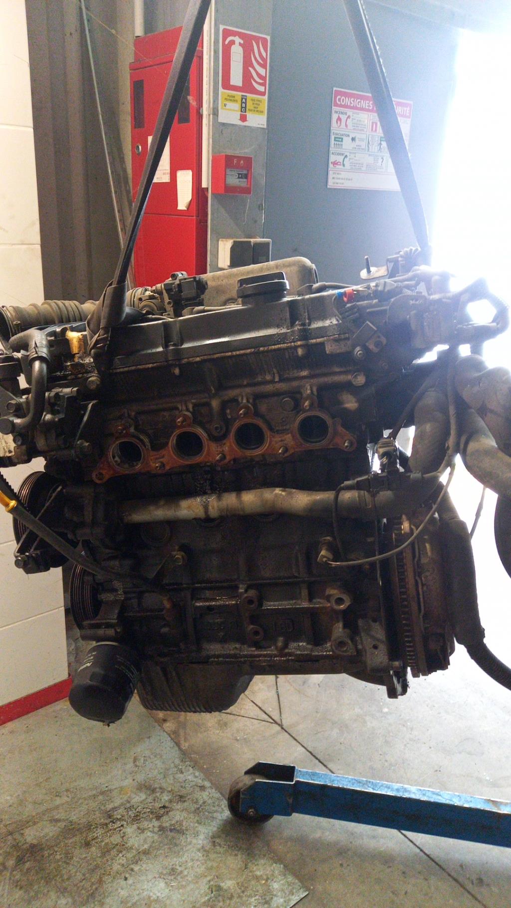 Moteur HYUNDAI MATRIX PHASE 1 Essence - 1