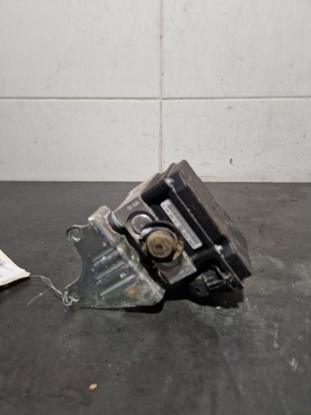 Bloc ABS (freins anti-blocage) FORD KA 2 PHASE 2 Essence - 1