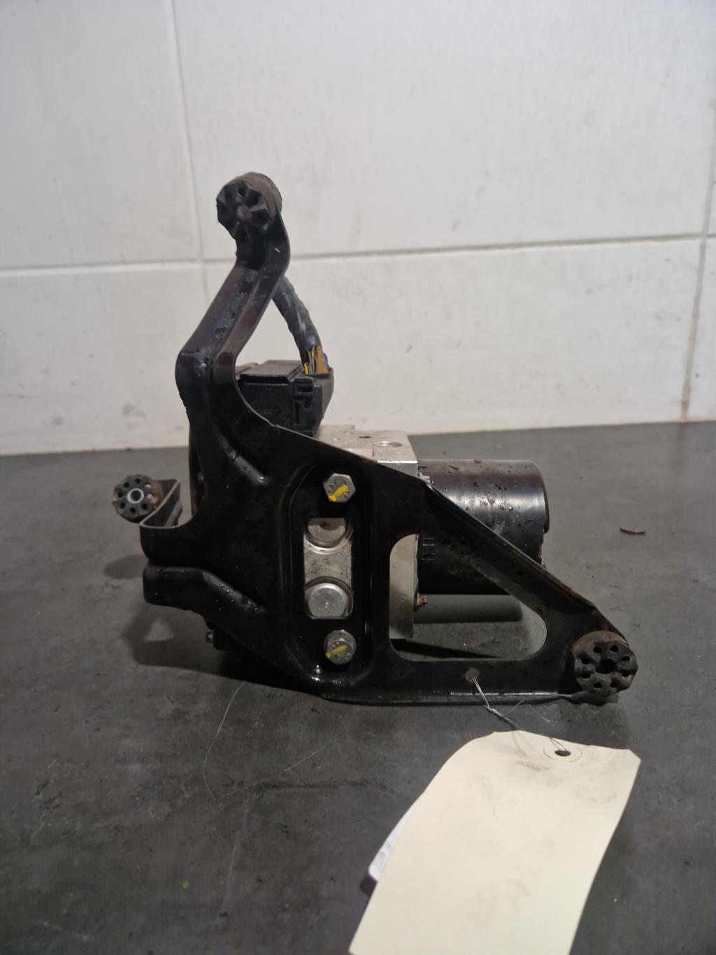 Bloc ABS (freins anti-blocage) BMW X5 E70 PHASE 1 Diesel - 1