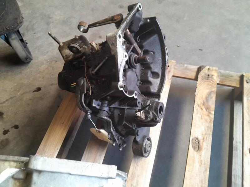 Boite de vitesses PEUGEOT 106 PHASE 2  - 1
