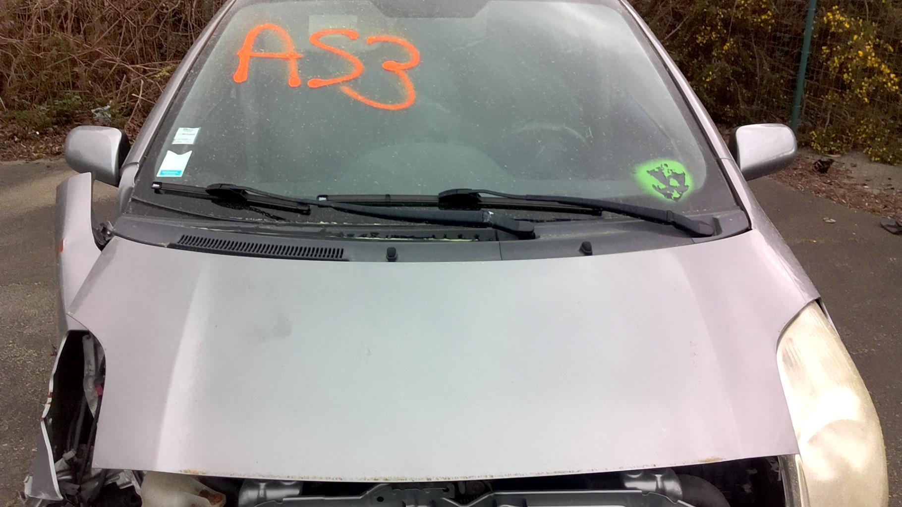 Capot TOYOTA YARIS 2 PHASE 1  - 1