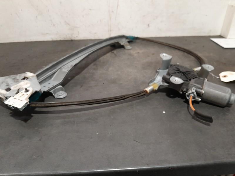 Leve vitre electrique avant gauche RENAULT TWINGO 2 PHASE 1  - 1