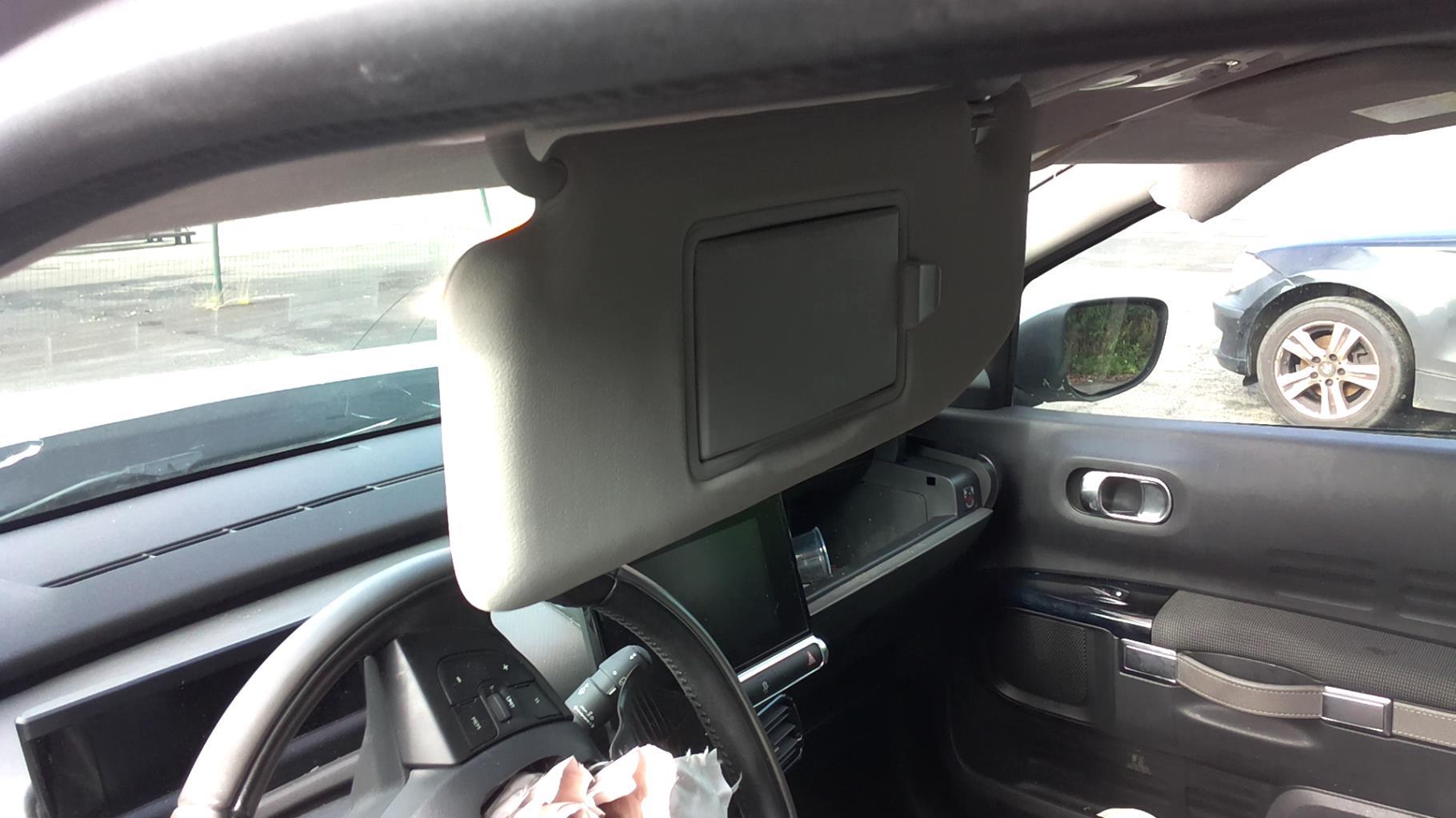 Pare soleil gauche CITROEN C4 CACTUS  - 1