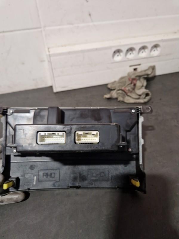 Commande chauffage TOYOTA COROLLA VERSO 2 PHASE 1  - 1