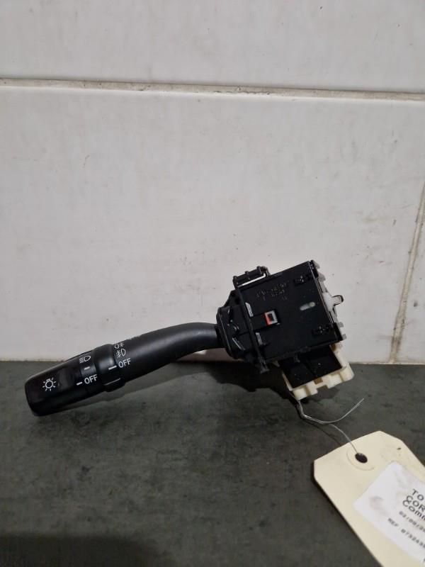 Commodo phare TOYOTA COROLLA VERSO 2 PHASE 1  - 1