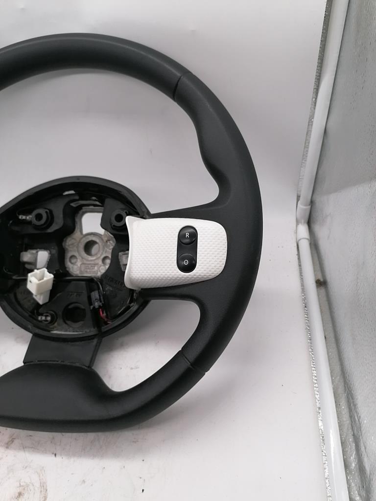 Volant RENAULT TWINGO 3 PHASE 1 Essence - 1