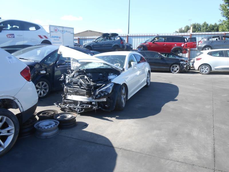 Supporto faro sinistro (lamiera) MERCEDES CLASSE CLS 218 PHASE 2 BREAK Diésel - 1