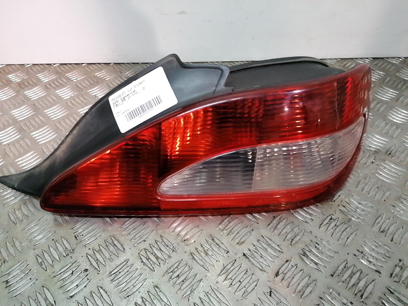 Fanale posteriore principale destro (luci) PEUGEOT 406 COUPE Gasolina - 1