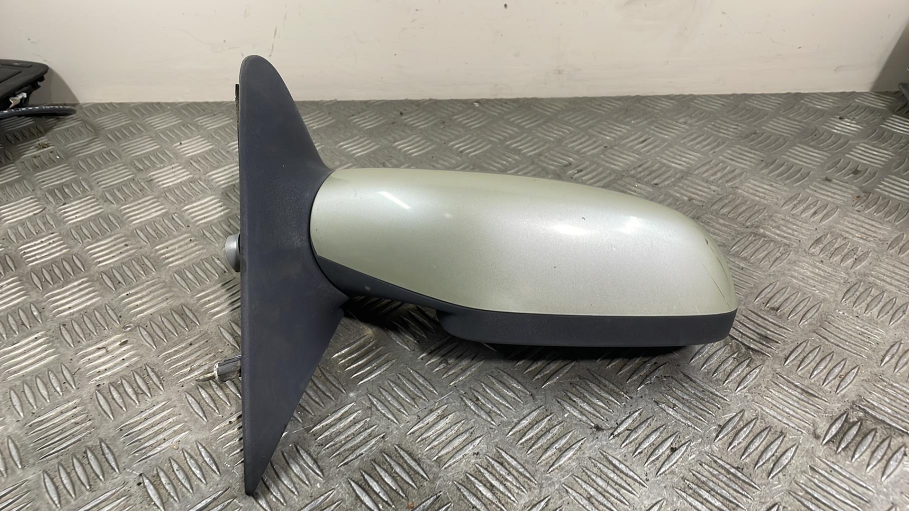Retrovisor derecho RENAULT LAGUNA 2 PHASE 1 Diésel - 1