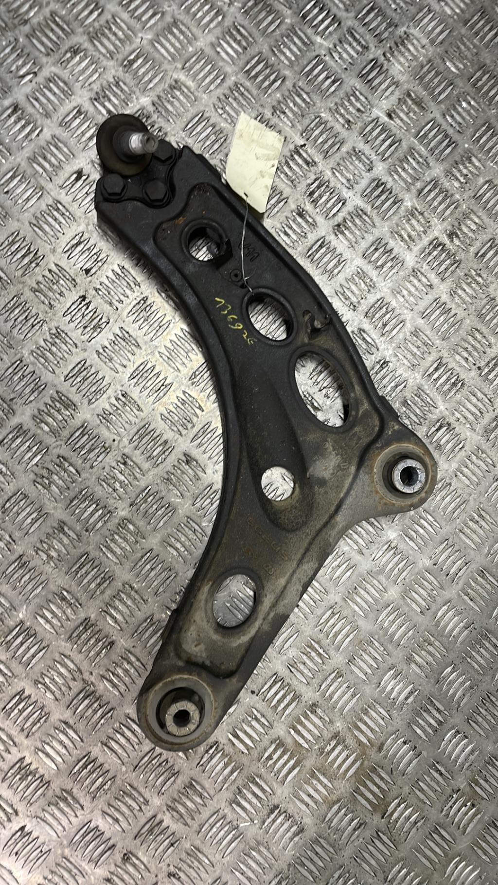 Triangolo anteriore sinistro RENAULT TRAFIC 3 COURT PHASE 1 Diésel - 1