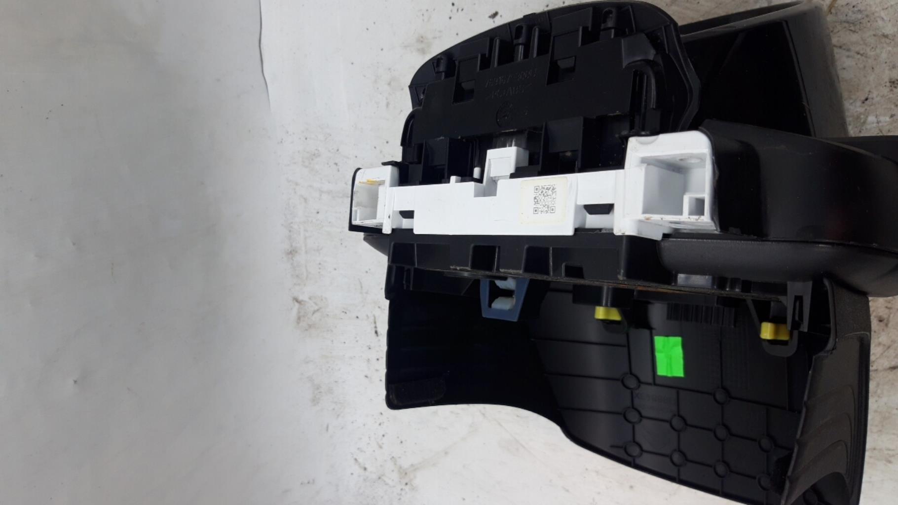 Compteur TOYOTA AYGO 2 PHASE 1 Essence - 1