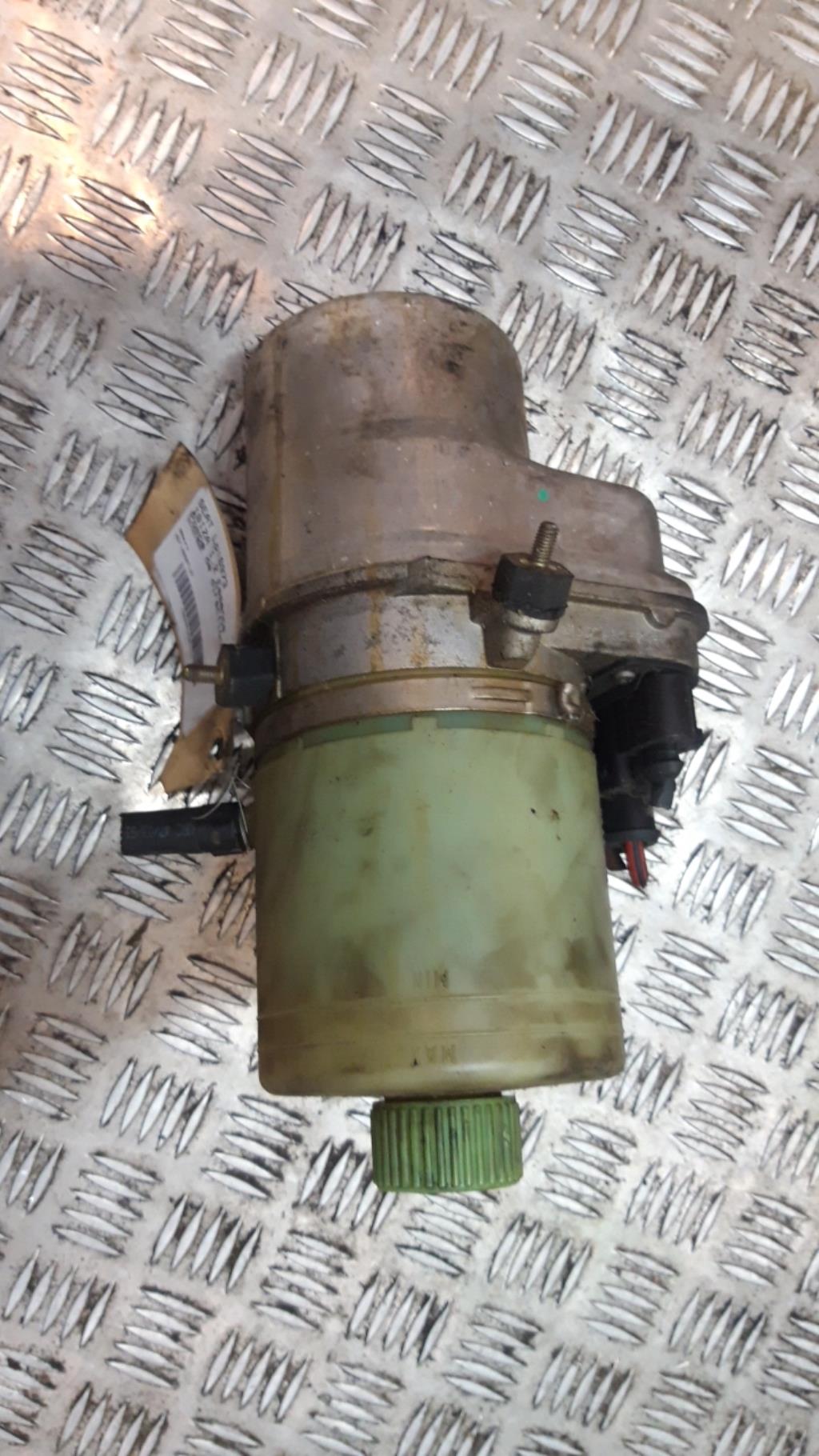 Pompe de direction SEAT IBIZA 3 PHASE 1 Essence - 1