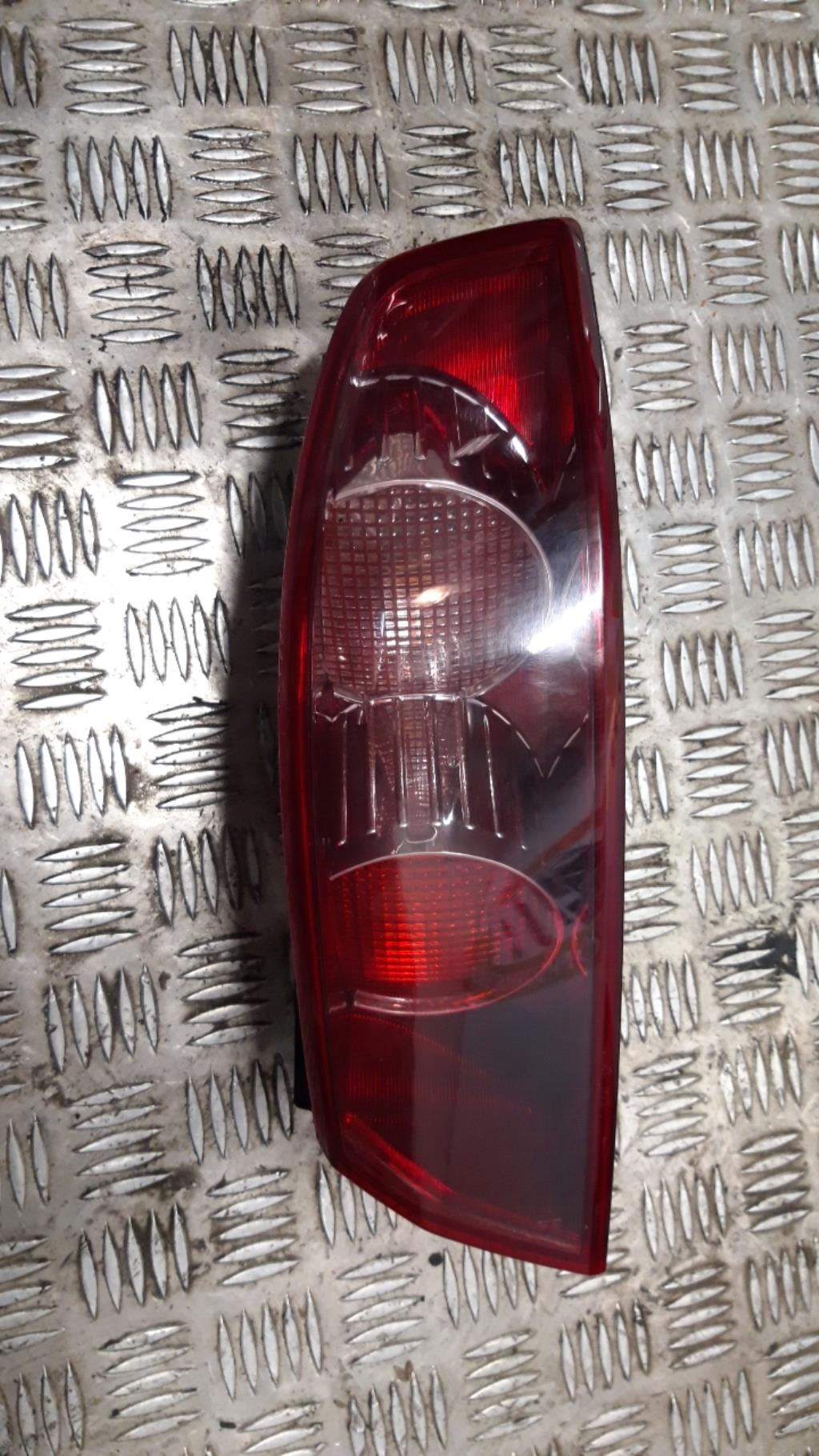 Fanale posteriore principale destro (luci) ALFA ROMEO 159 BREAK Diésel - 1