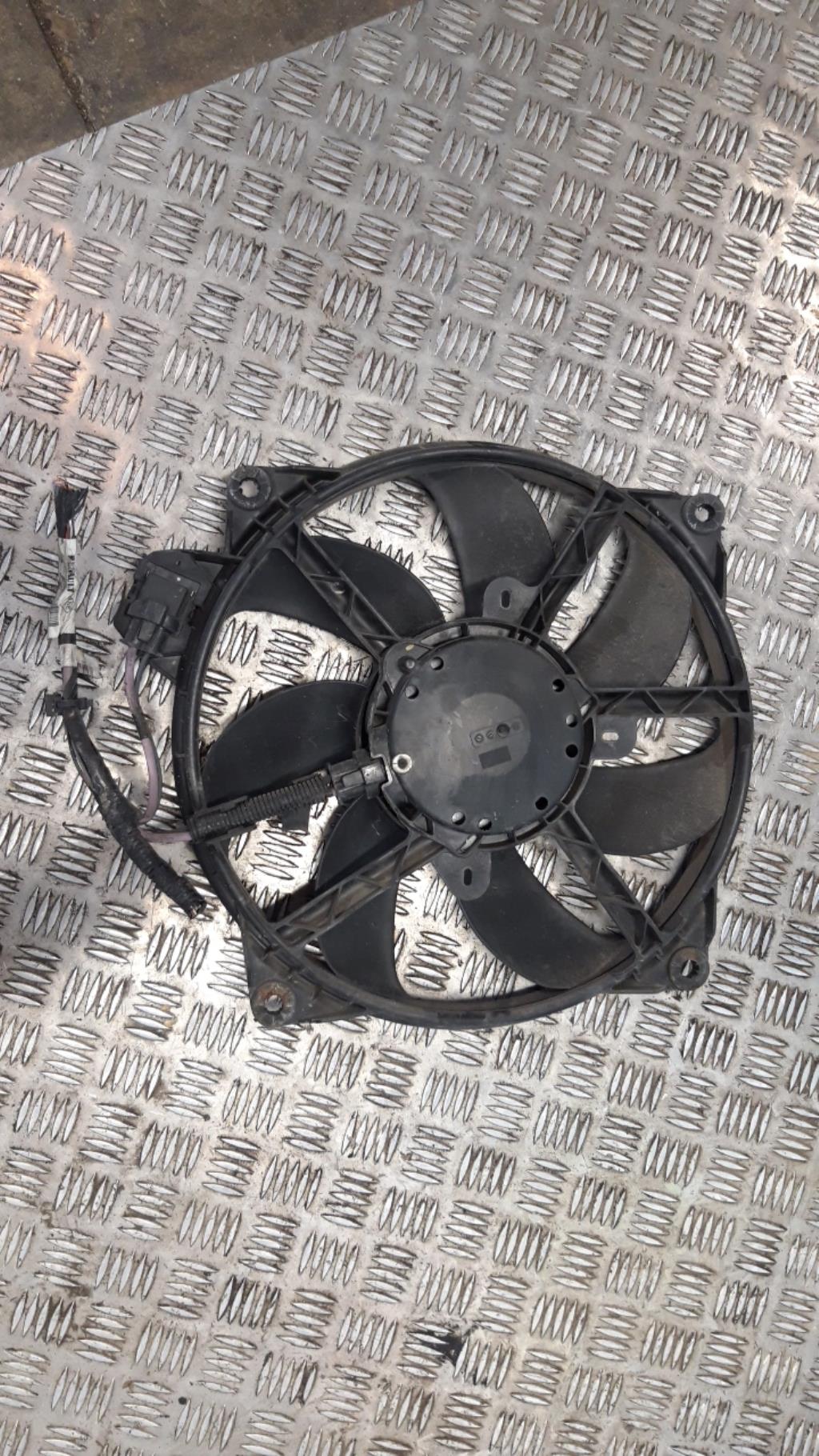 Motoventilatore radiatore RENAULT MEGANE 3 PHASE 1 Diésel - 1