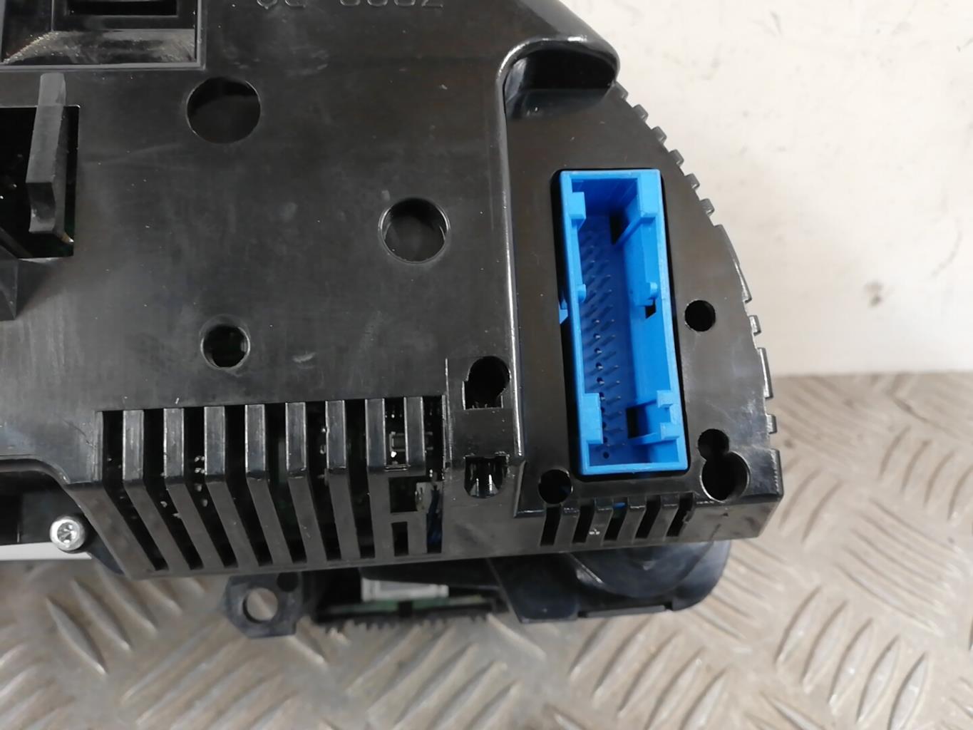 Compteur AUDI A4 1  - 1