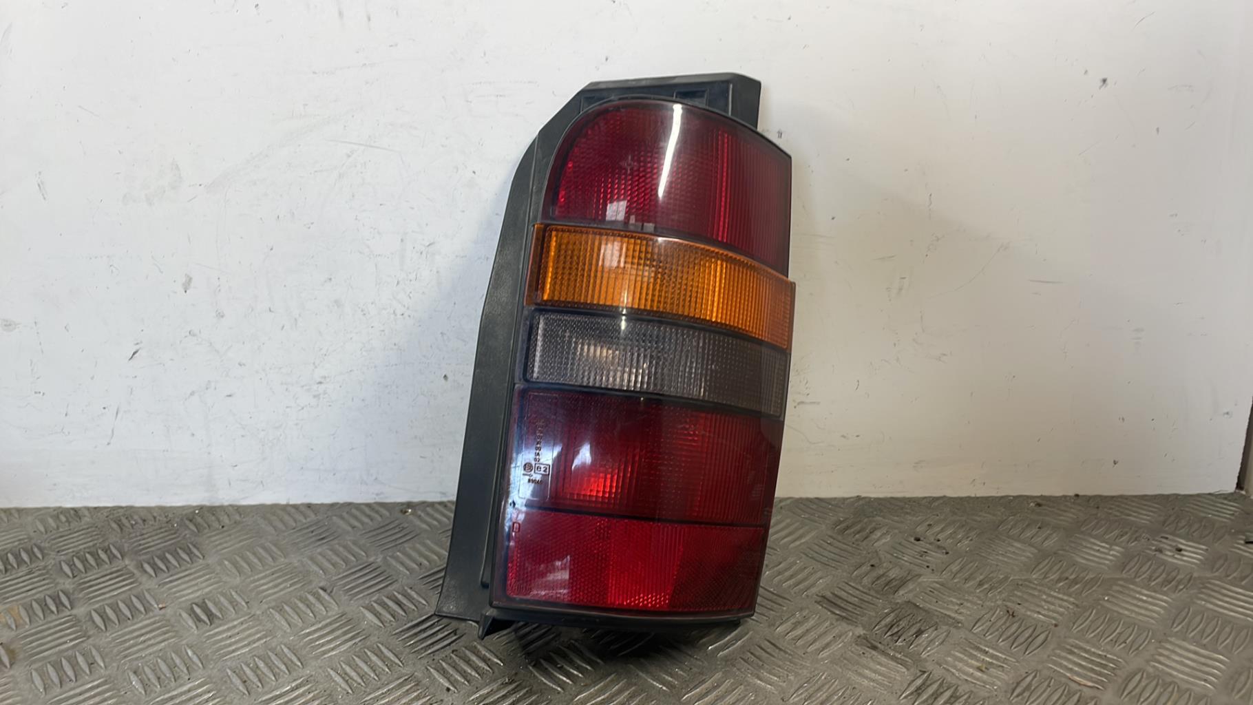 Fanale posteriore principale destro (luci) RENAULT ESPACE 1 PHASE 1 Diésel - 1