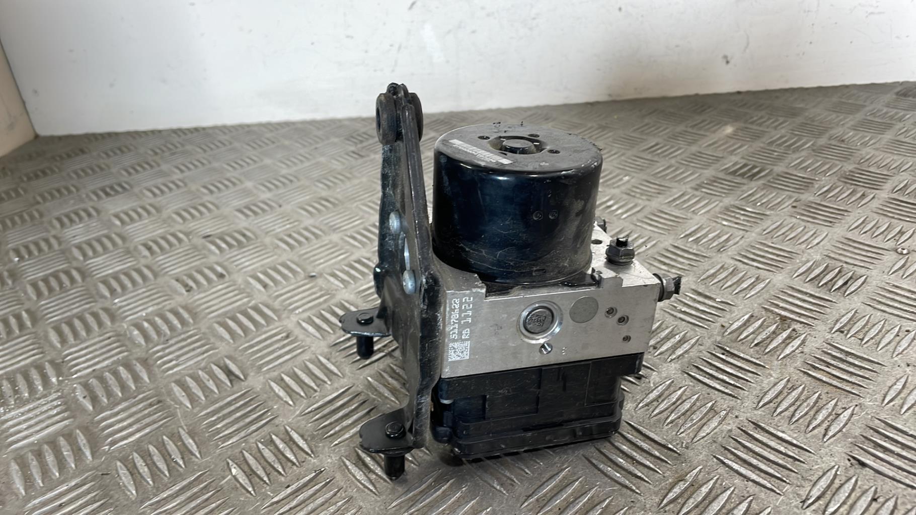 Blocco ABS (antibloccaggio freni) VOLKSWAGEN TOURAN 2 Diésel - 1