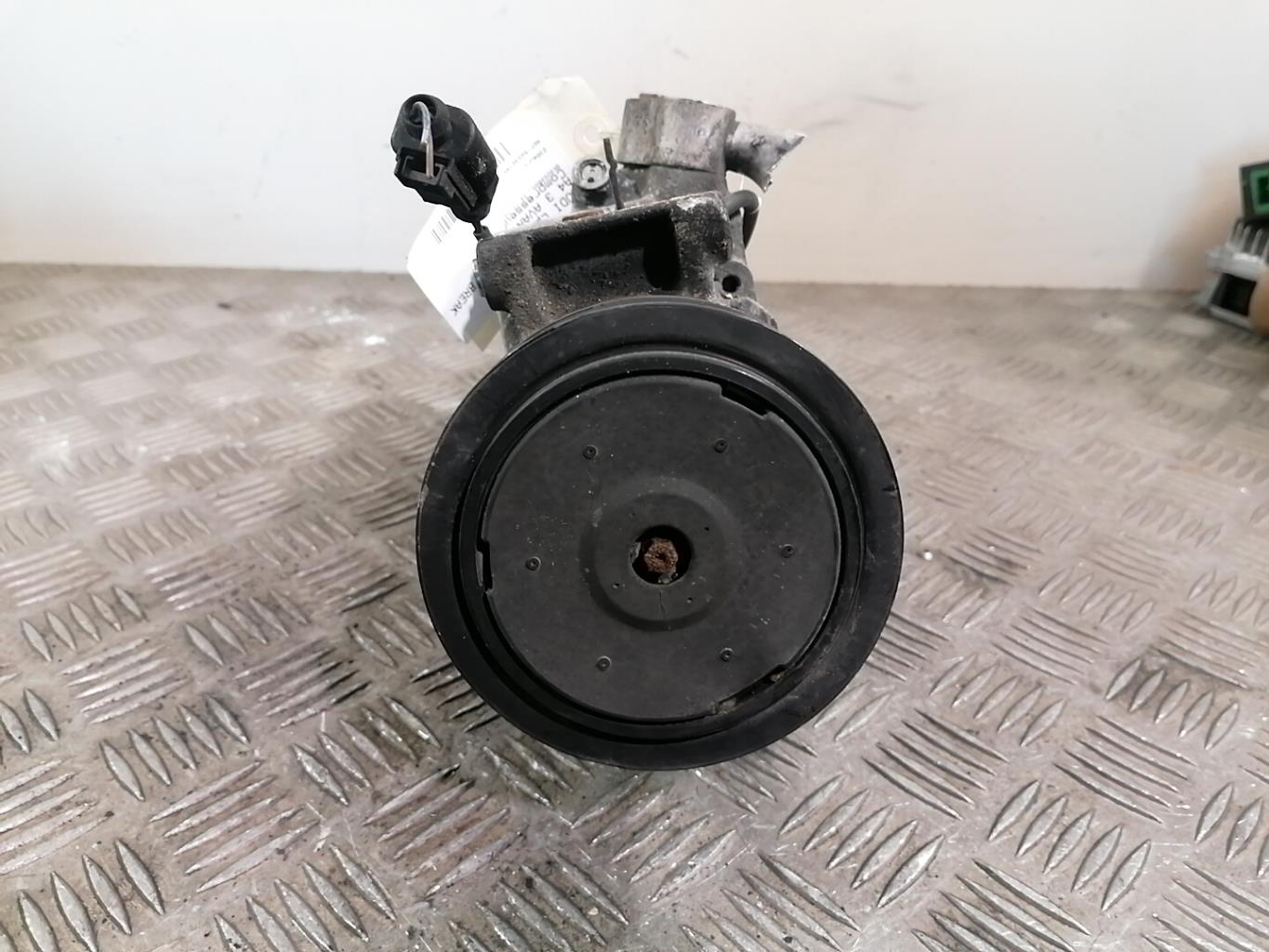 Compresseur clim AUDI A4 3 AVANT PHASE 1 BREAK Diesel - 1