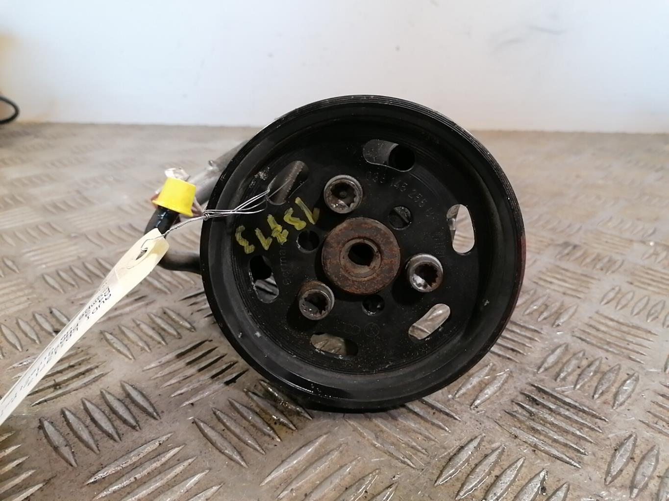 Pompe de direction AUDI A4 3 PHASE 1 Diesel - 1