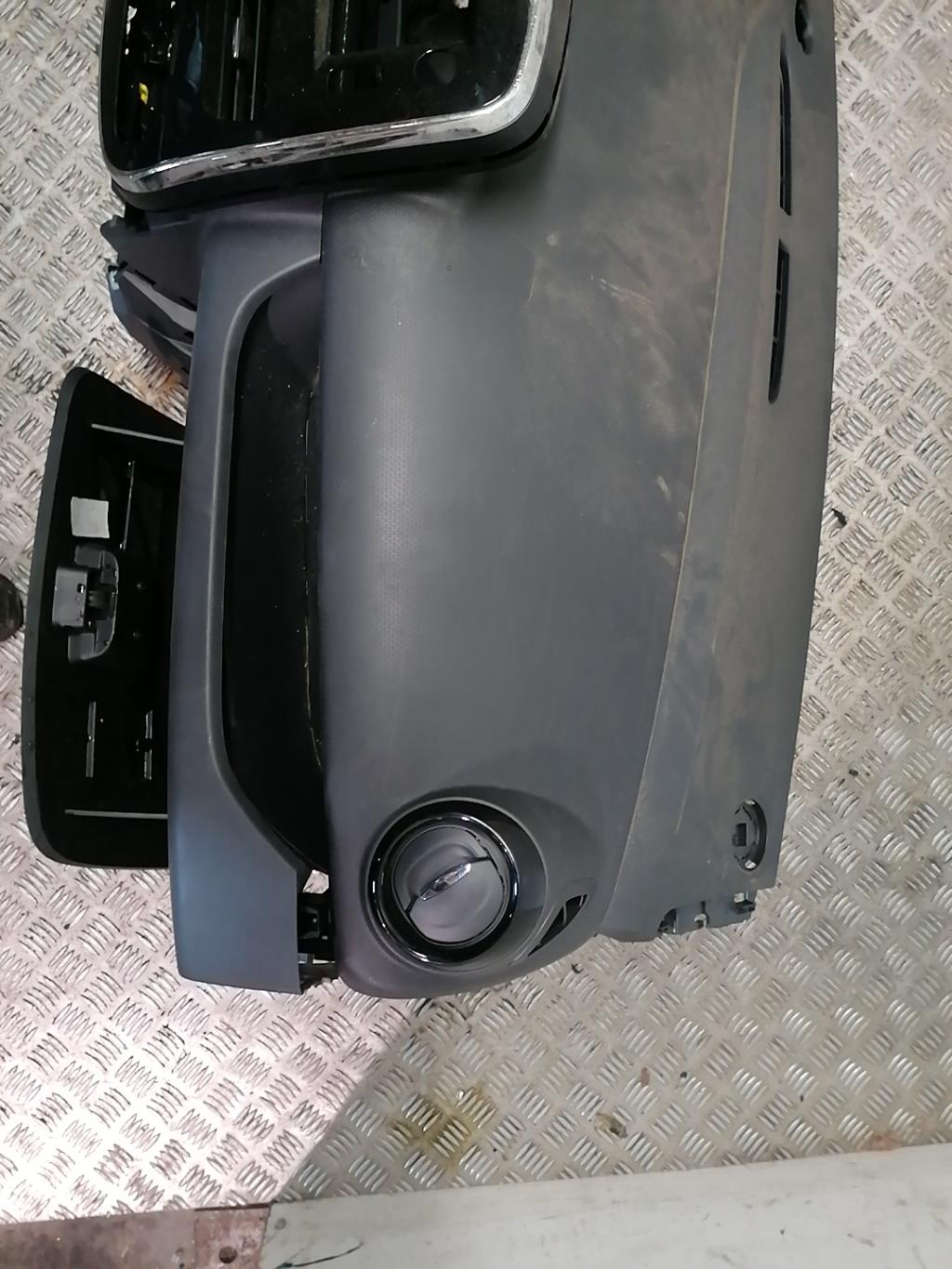 Planche de bord complete RENAULT CLIO 4 PHASE 1 Diesel - 1