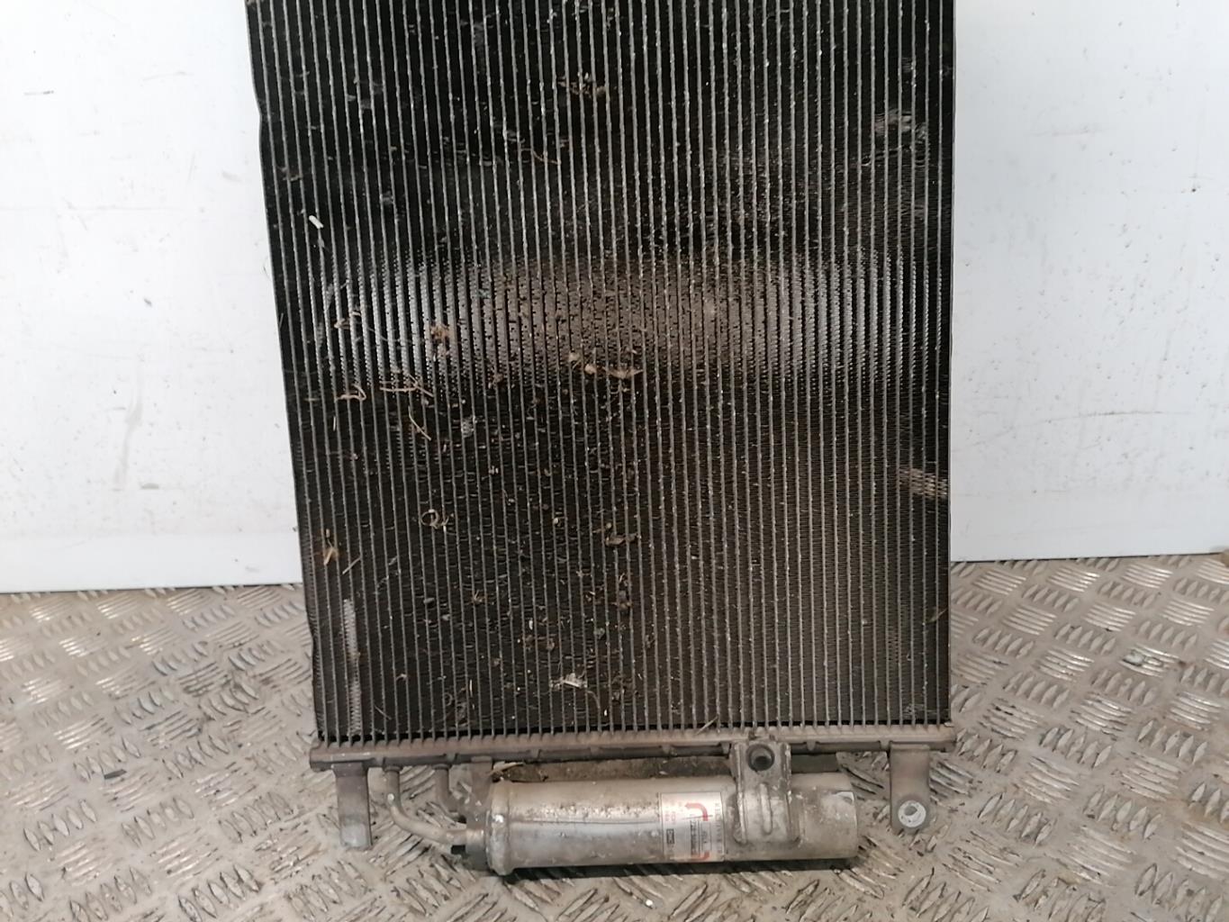 Radiatore clima HYUNDAI TUCSON 1 Diésel - 1
