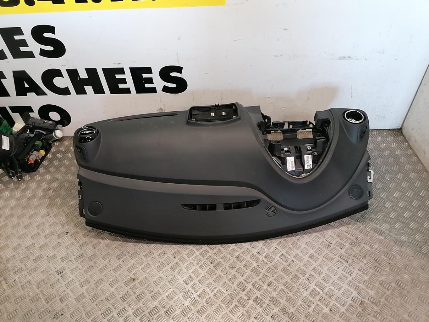 Planche de bord complete RENAULT CLIO 4 PHASE 1 BREAK Diesel - 1