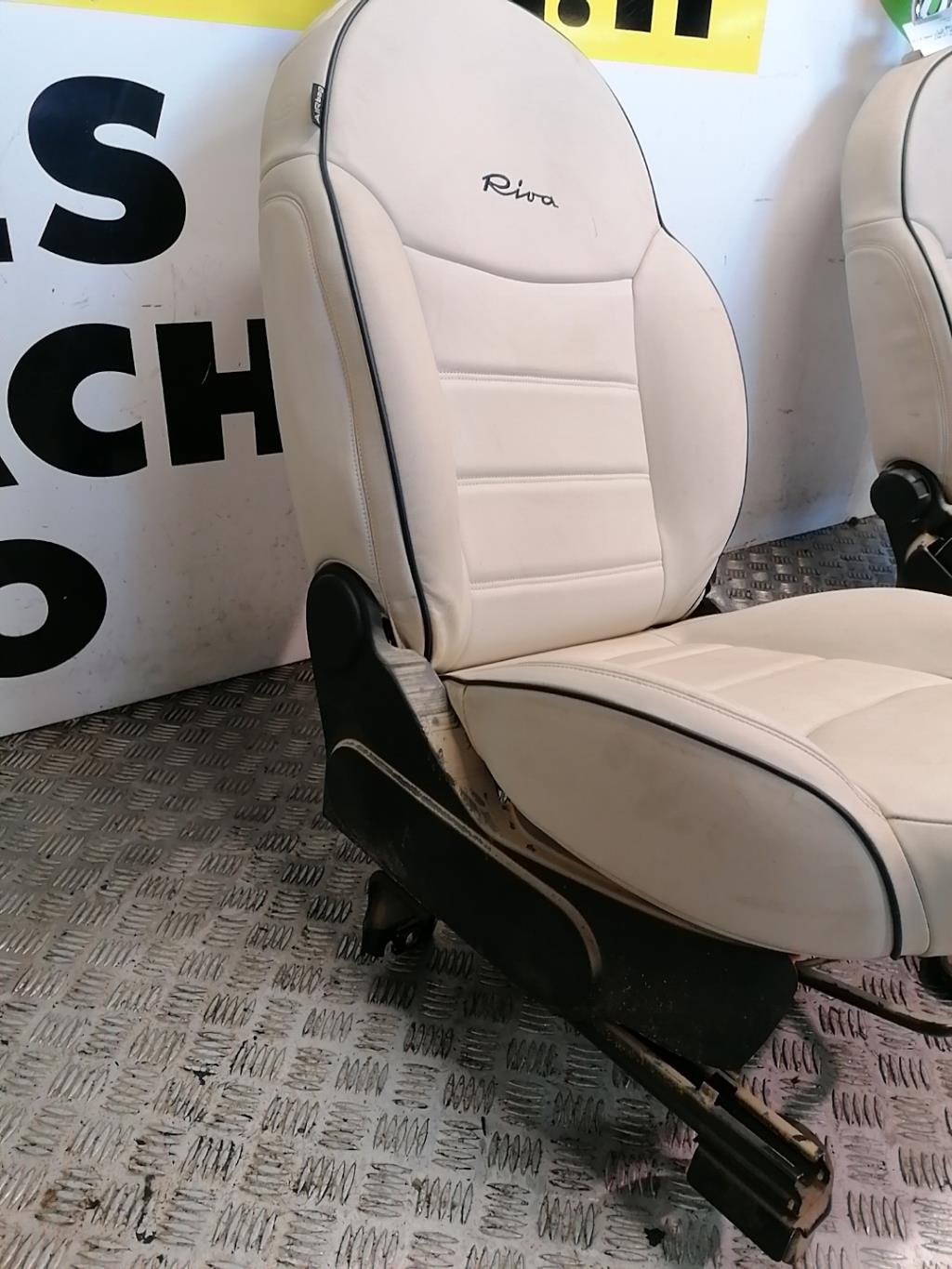 Siege avant droit FIAT 500 2 CABRIO PHASE 2 Diesel - 1