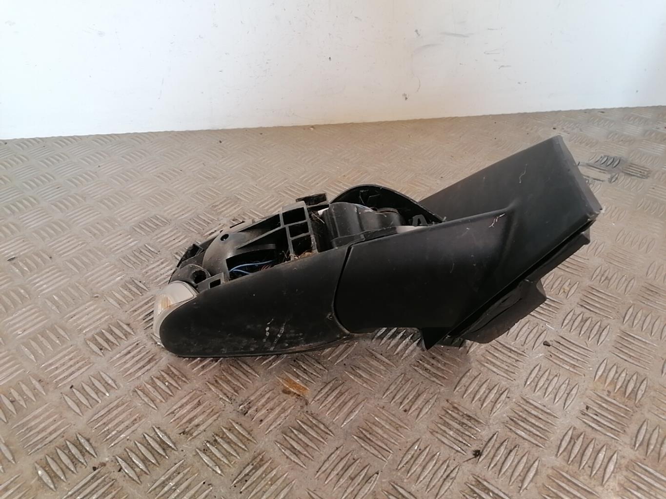 Retrovisor derecho RENAULT MEGANE 3 PHASE 2 Diésel - 1