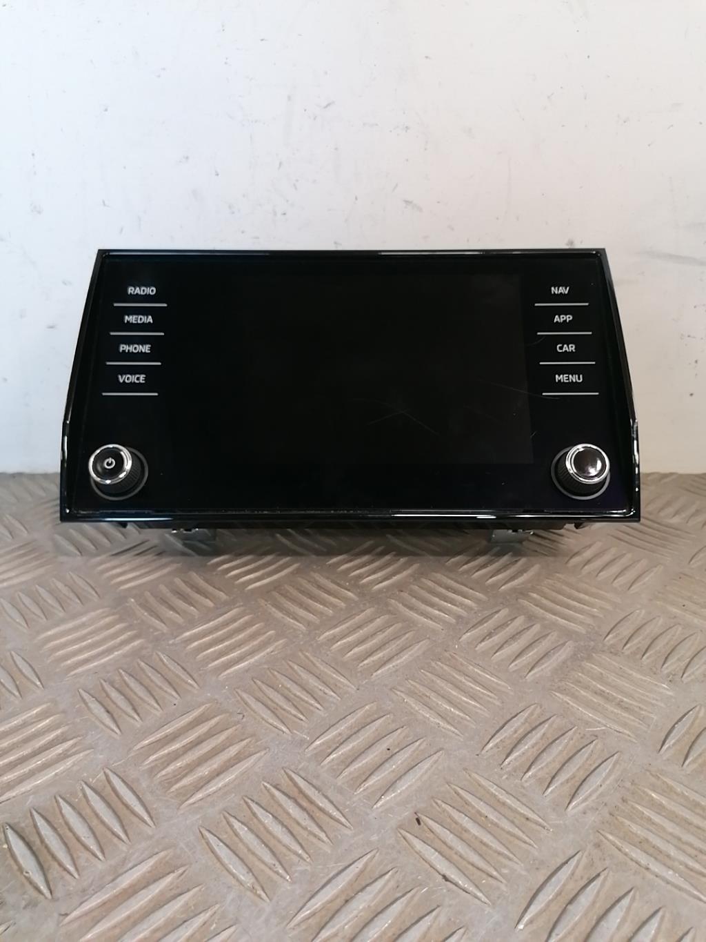 Ecran GPS SKODA KAROQ PHASE 1 Diesel - 1
