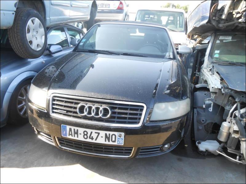 Fusee avant droit AUDI A4 2 CABRIO PHASE 1 Diesel - 1