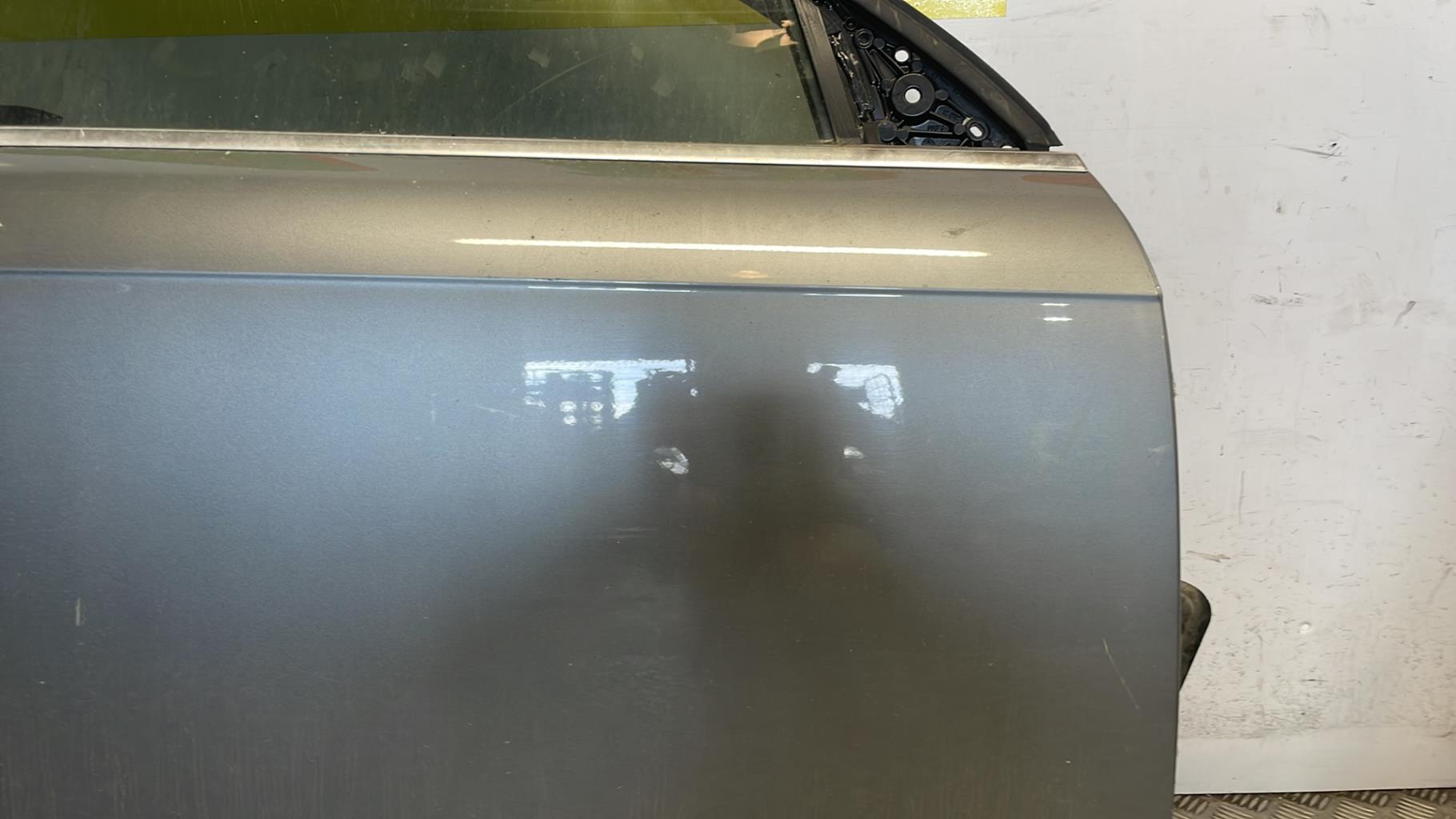 Porte avant droit AUDI A4 2 AVANT PHASE 2 BREAK Diesel - 1