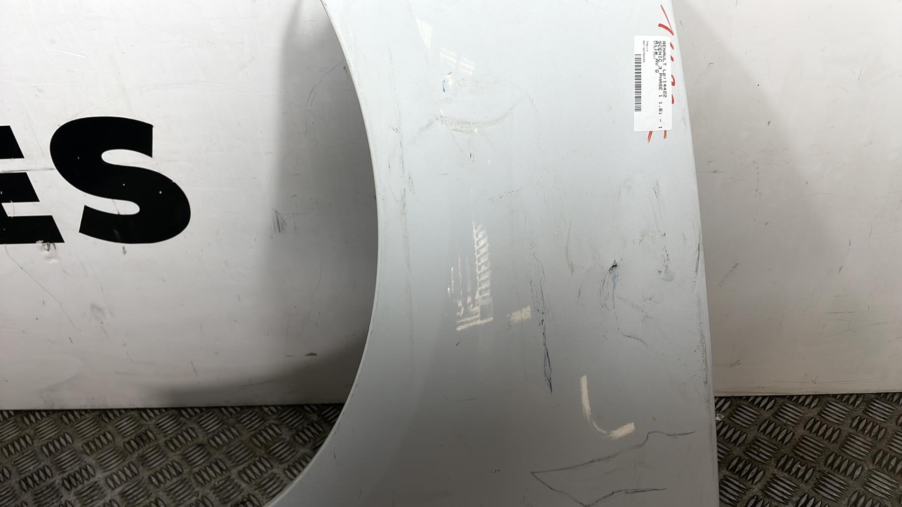 Parafango anteriore sinistro RENAULT SCENIC 3 PHASE 1 Gasolina/Etanol - 1