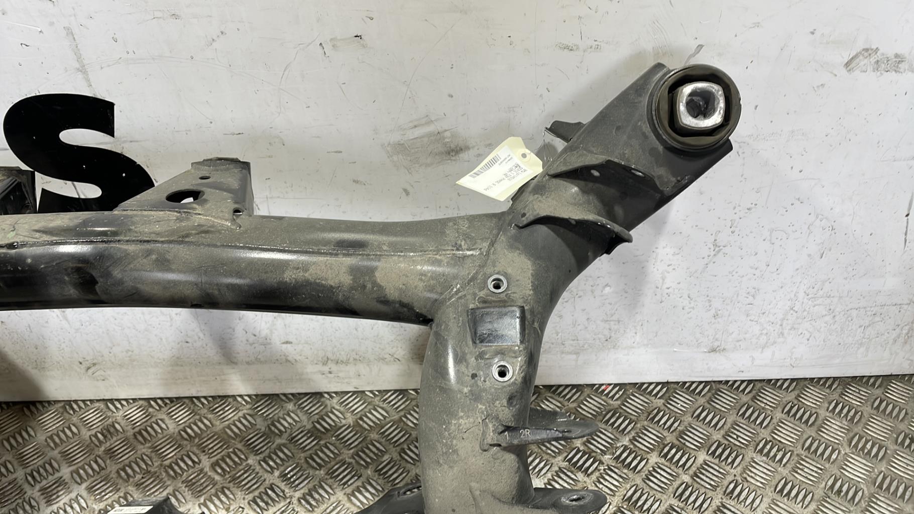 Culla motore posteriore BMW SERIE 1 F20 PHASE 2 Diésel - 1