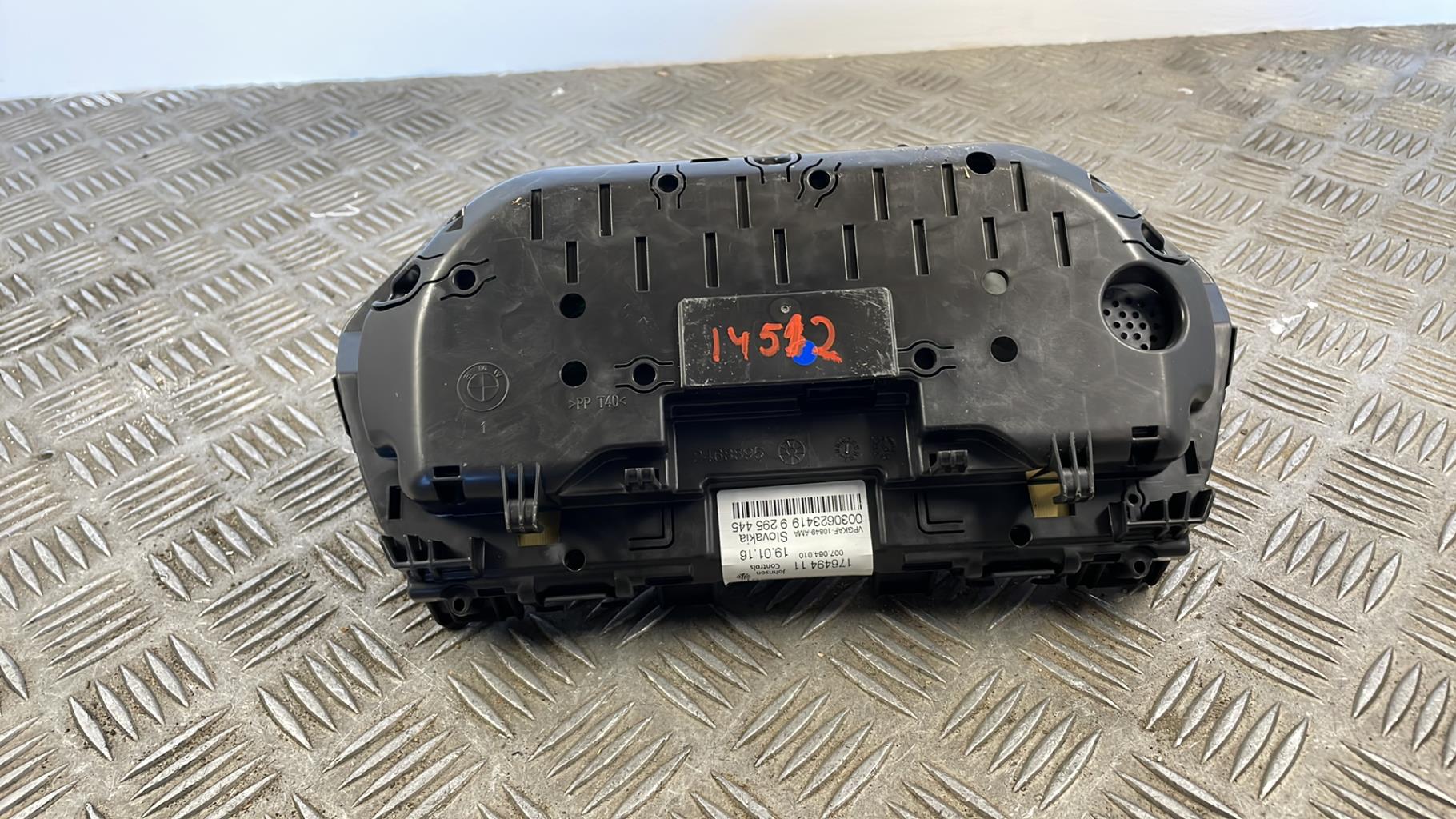 Compteur BMW SERIE 1 F20 PHASE 2 Diesel - 1