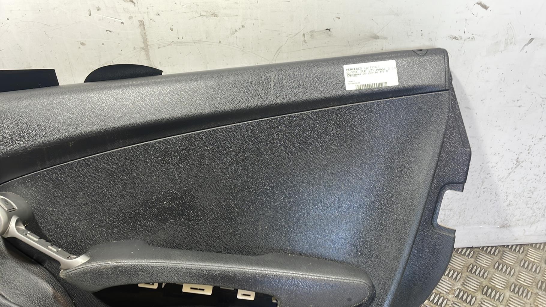 Pannello portiera anteriore destro MERCEDES CLASSE SLK 171 PHASE 2 CABRIOLET Gasolina - 1