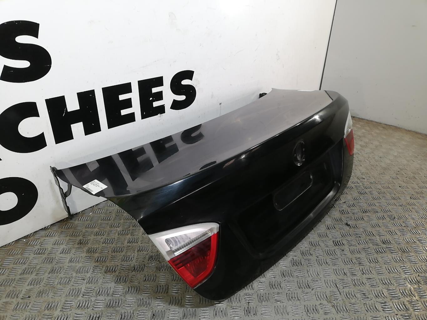 Malle/Hayon arriere BMW SERIE 3 E90 PHASE 1 Diesel - 1