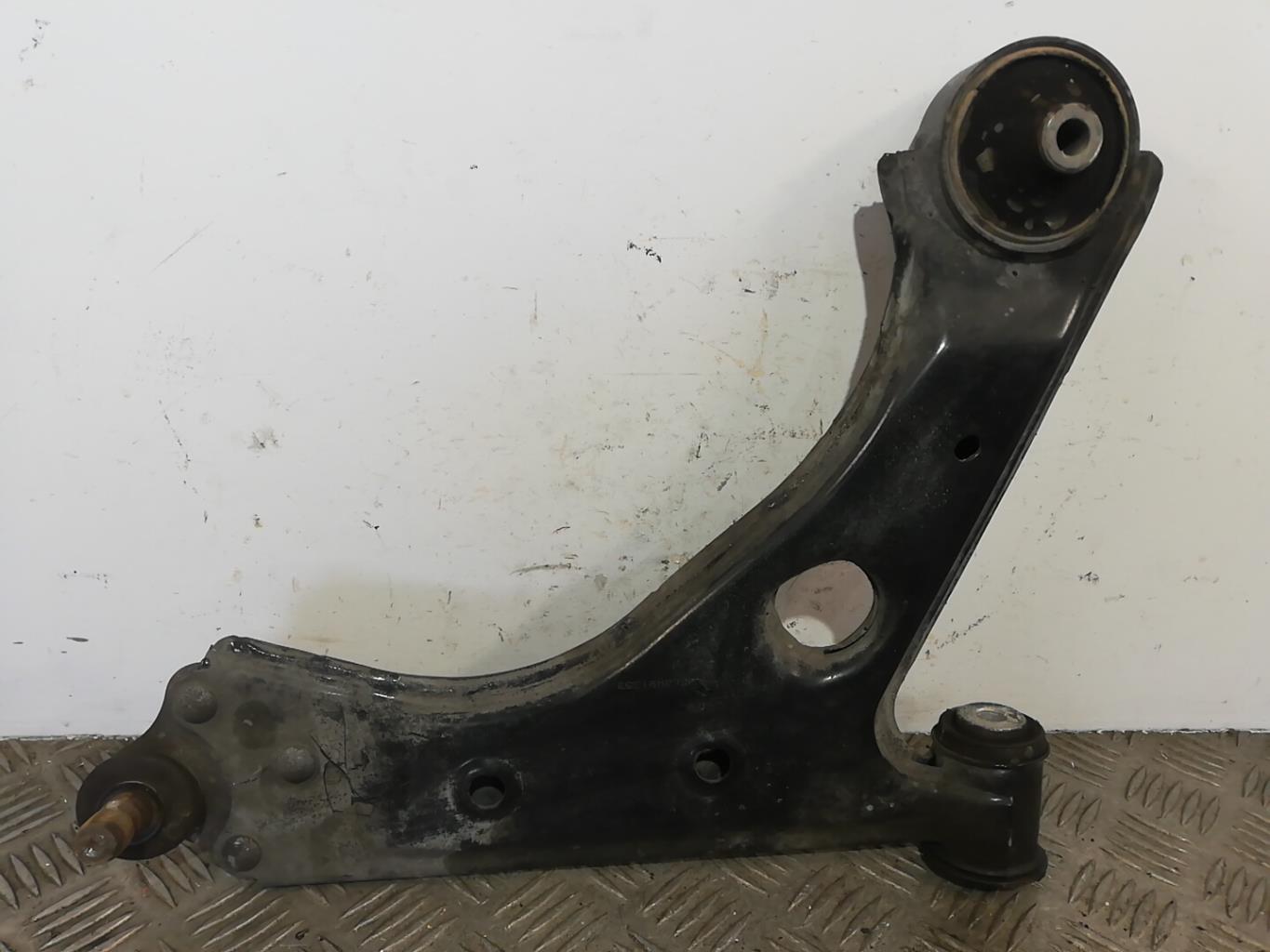 Triangle avant droit OPEL ADAM Essence - 1