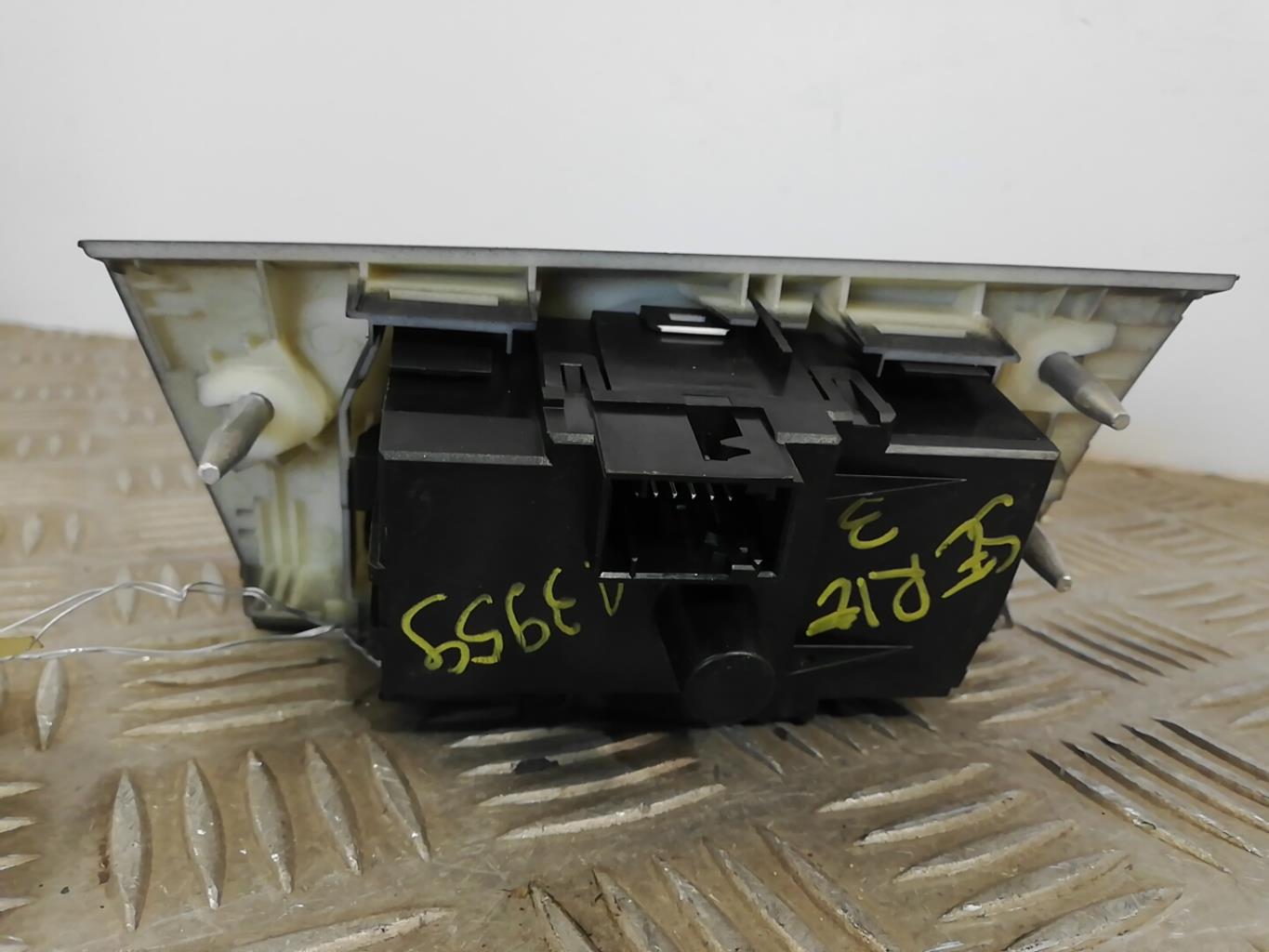 Commande de phare BMW SERIE 3 E90 PHASE 1  - 1