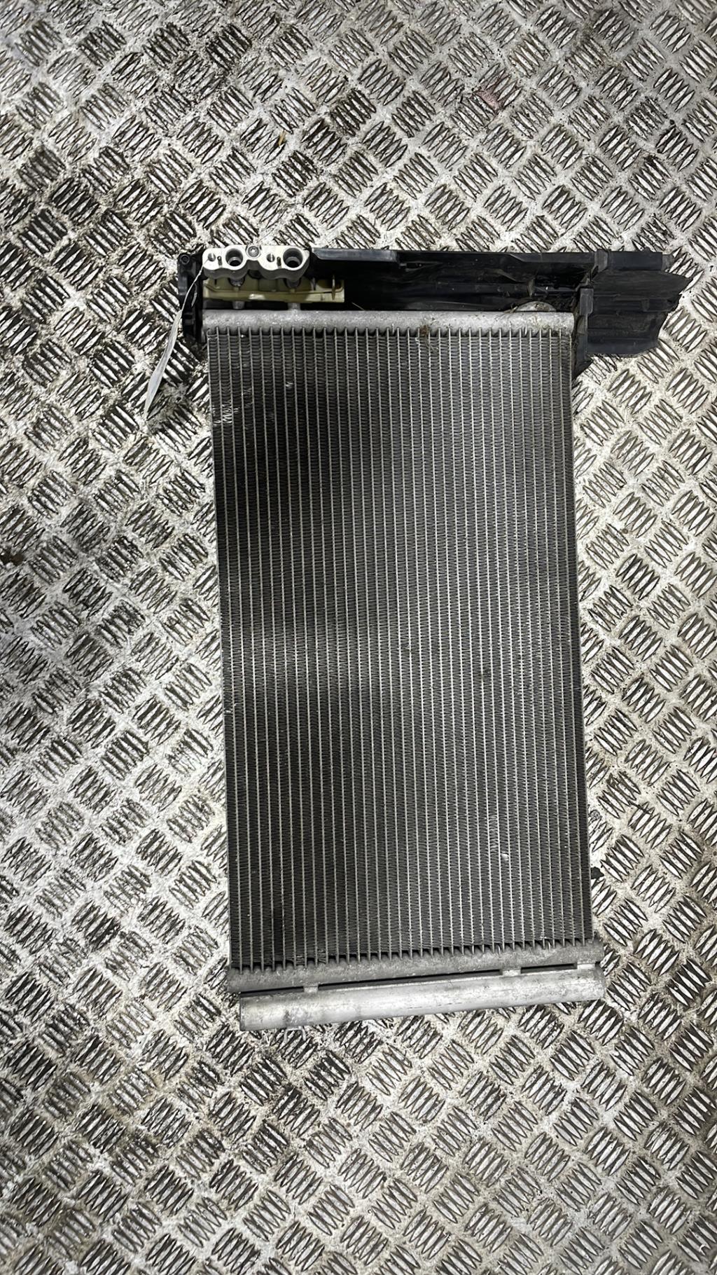 Radiateur clim BMW SERIE 1 E88 CABRIO Diesel - 1