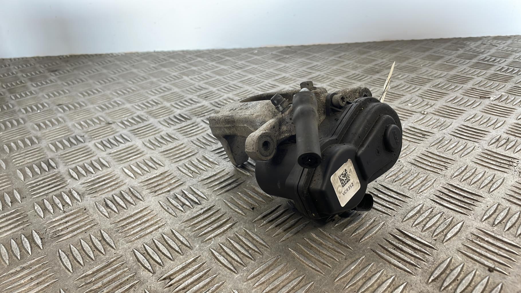 Pinza freni posteriore sinistra AUDI Q3 1 PHASE 2 Diésel - 1