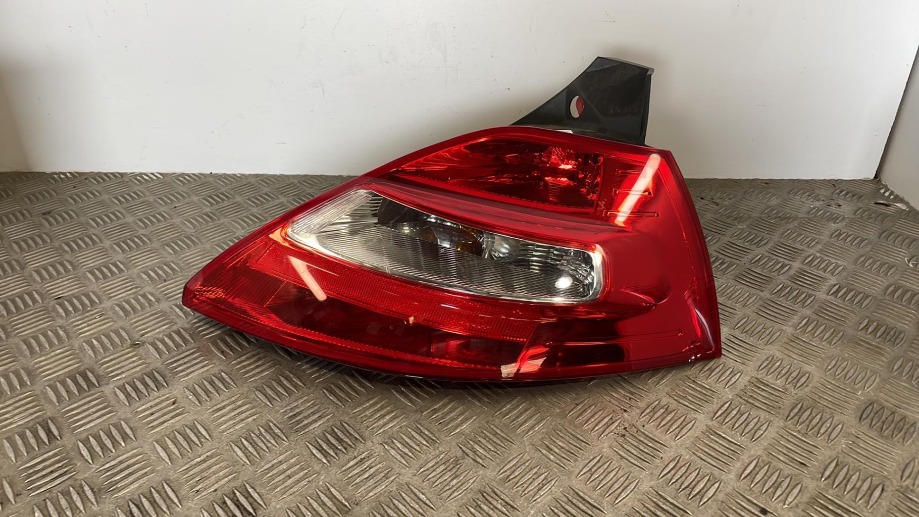 Fanale posteriore principale destro (luci) RENAULT MEGANE 2 PHASE 2 Diésel - 1