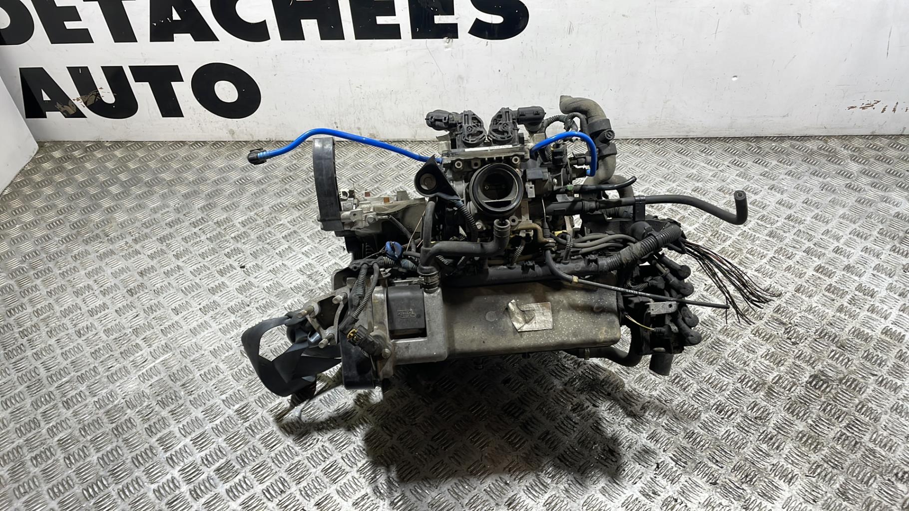 Moteur LANCIA YPSILON 4 PHASE 1 Essence - 1